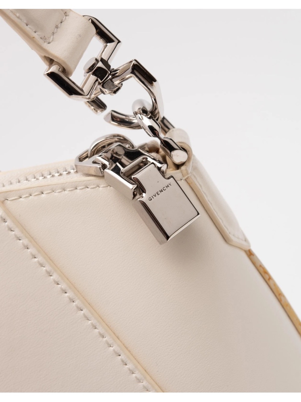 Givenchy Antigona Mini Xbody Bucket Bag Ivory Calfskin Silver Hardware Italy - Picture 4 of 9